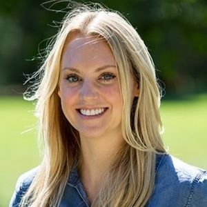 Meet your Posher, Holly